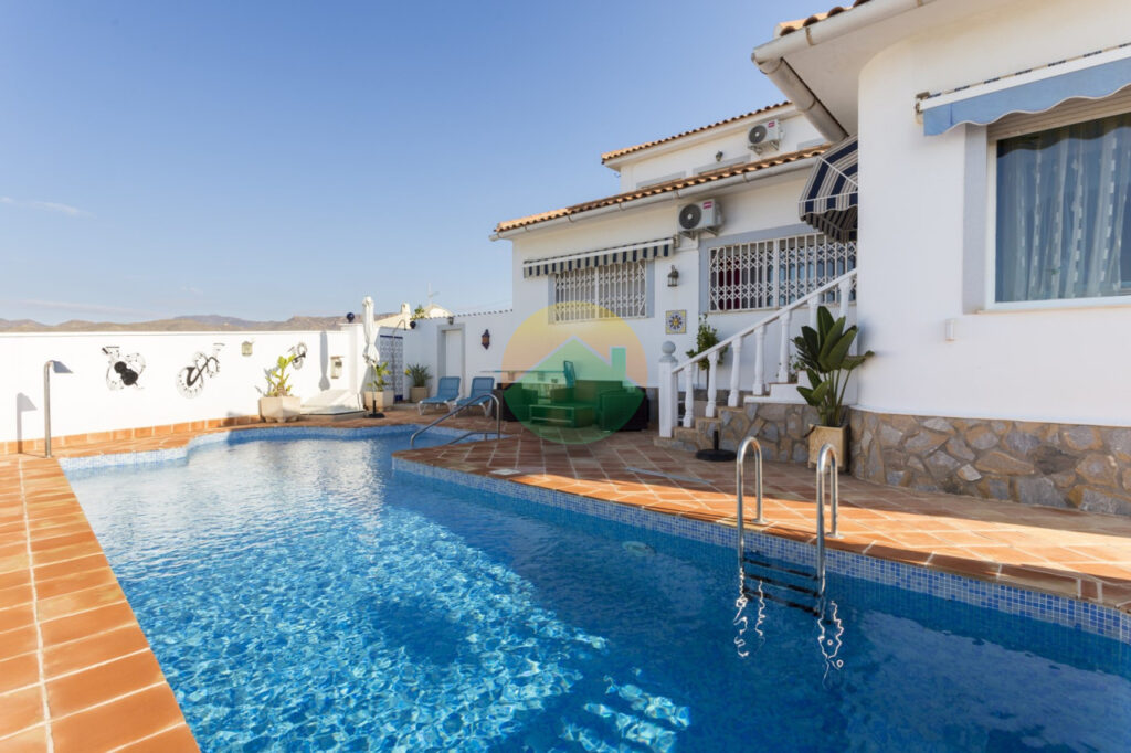 ISLA56-65b240a023640