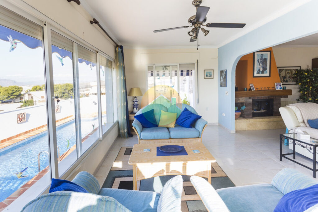 ISLA56-65b240a2eed77