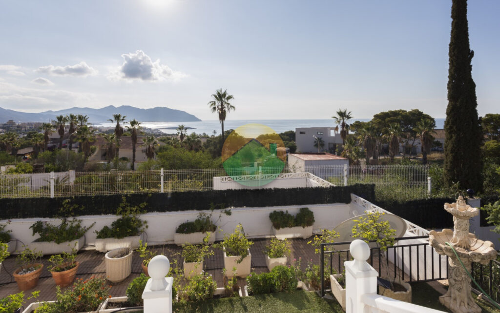 ISLA56-65b240a3d76a5