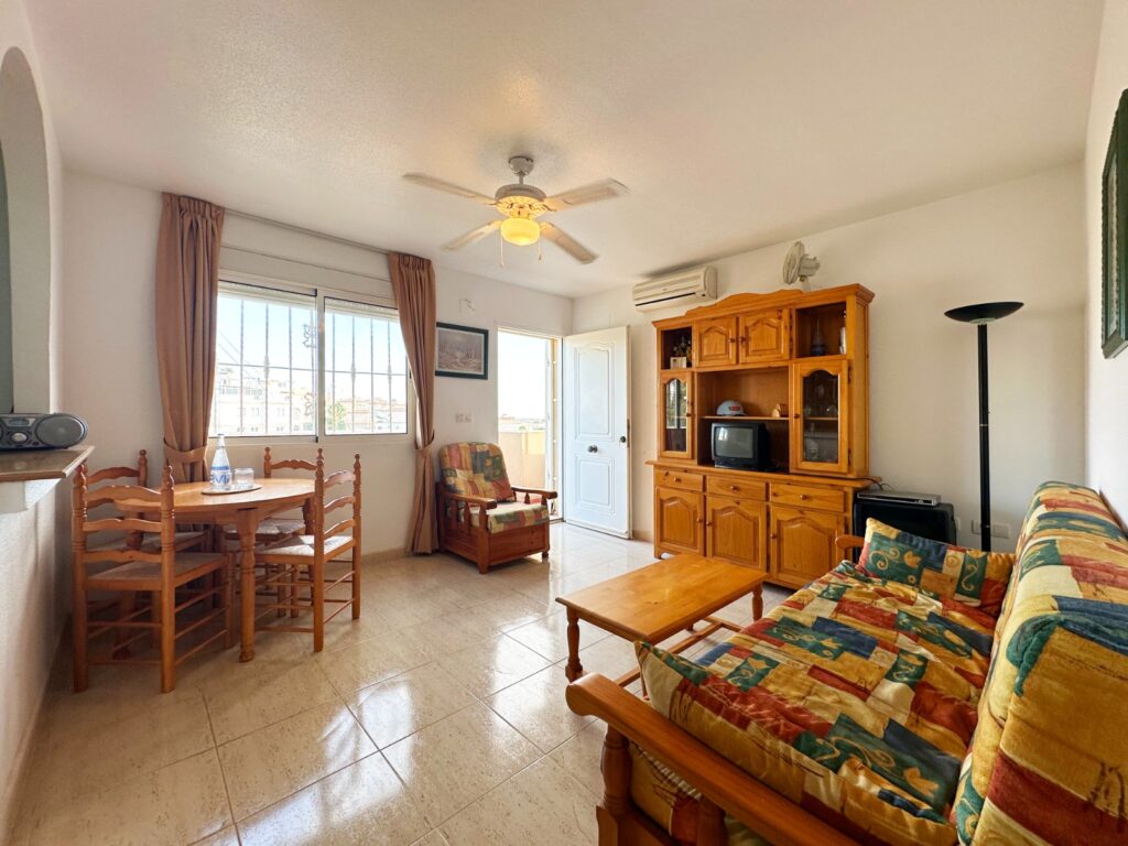 o_1j6akqtrh1kqotl1hel10rp1pgd2k