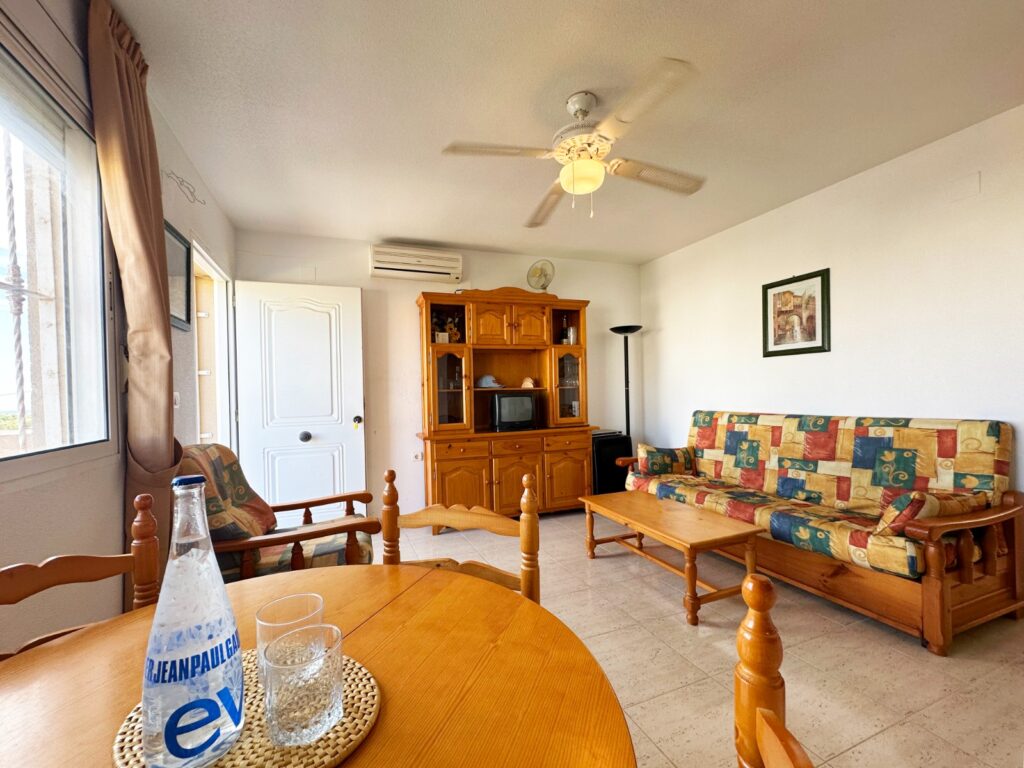 o_1j6akqtrhee412se8v18anl4v2n