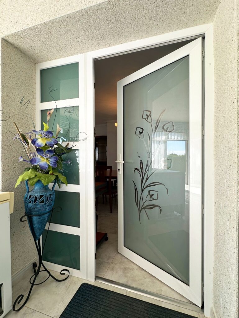 o_1j6iolasd17eq1pg218u6141e1a4i3s