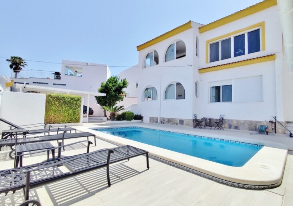 Easyhome Espagne - Villa à San Miguel de Salinas