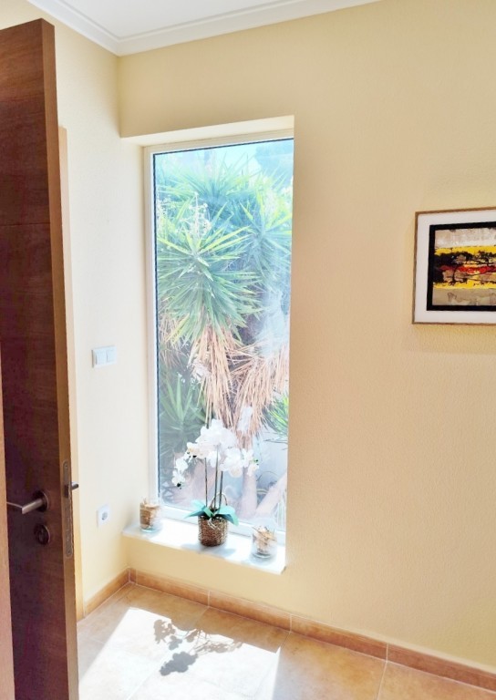 o_1j8387qr4pkp14cu15d6d881a85iv