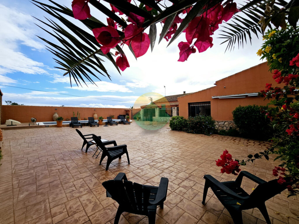 lcan08-691d9930bab82