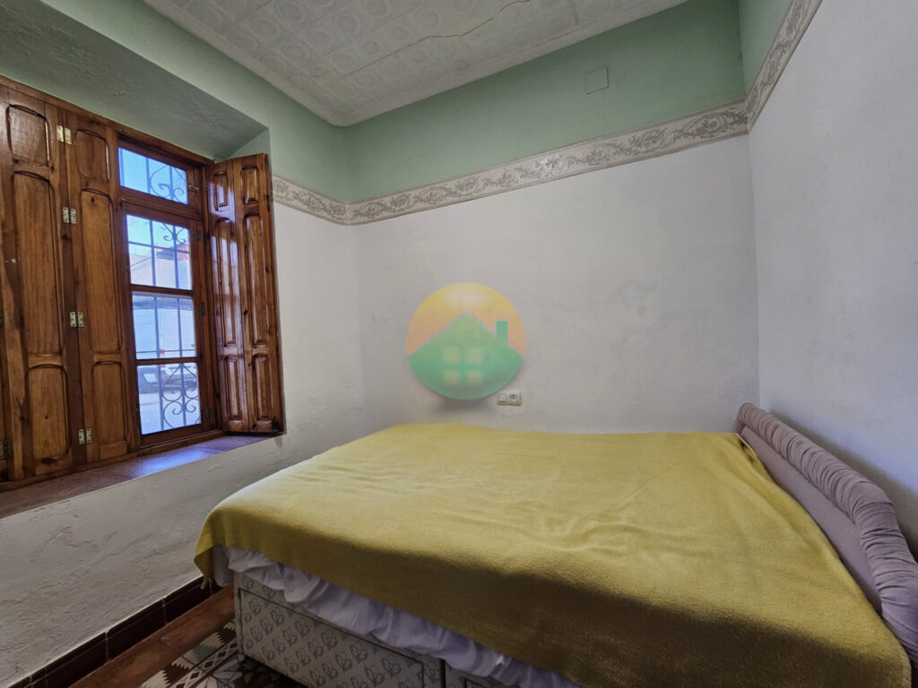 almagros01-6943f78d9cd64