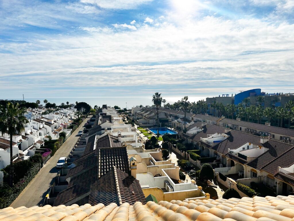 o_1jerqu8pst5j71u132amudshi38