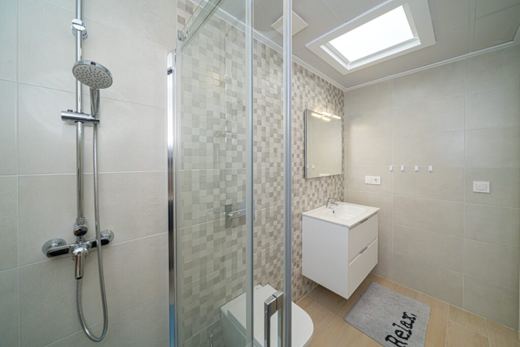 o_1jini90vc1mt81fsjhi11bcu19l82k