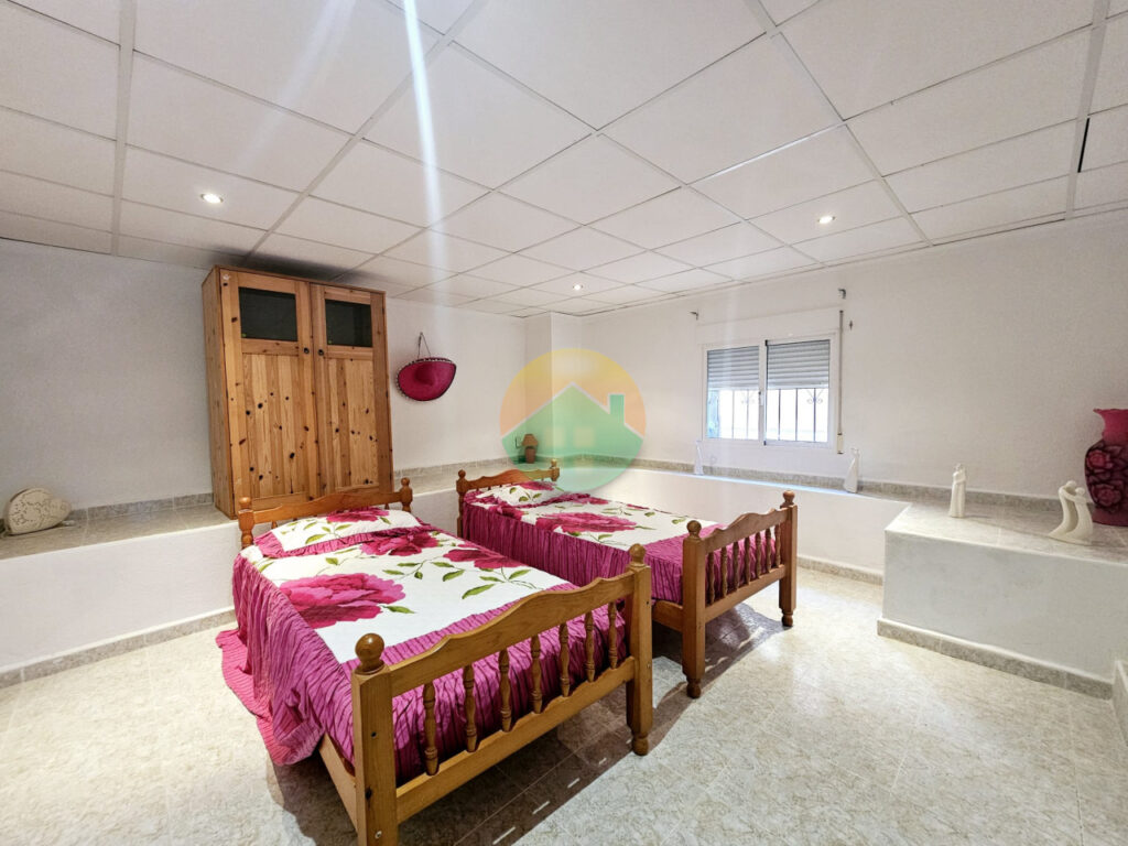 roc446-69aedaf3df9b6