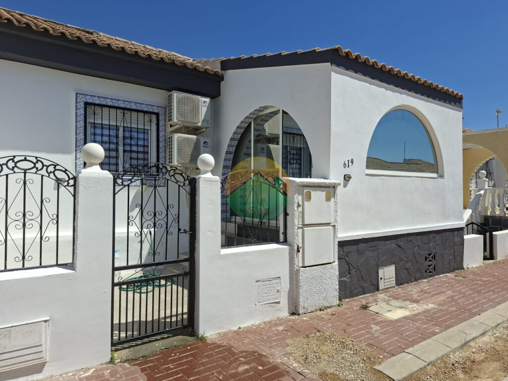 clad443-69e0ff93cfa3b