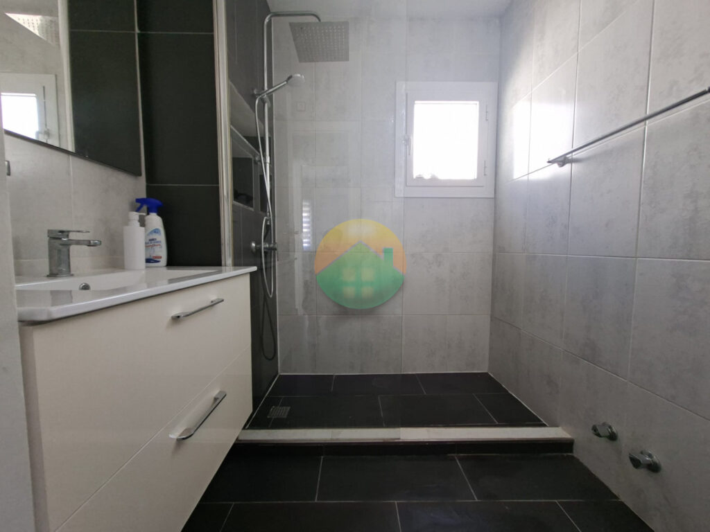 clad443-69e0ff950dbd1