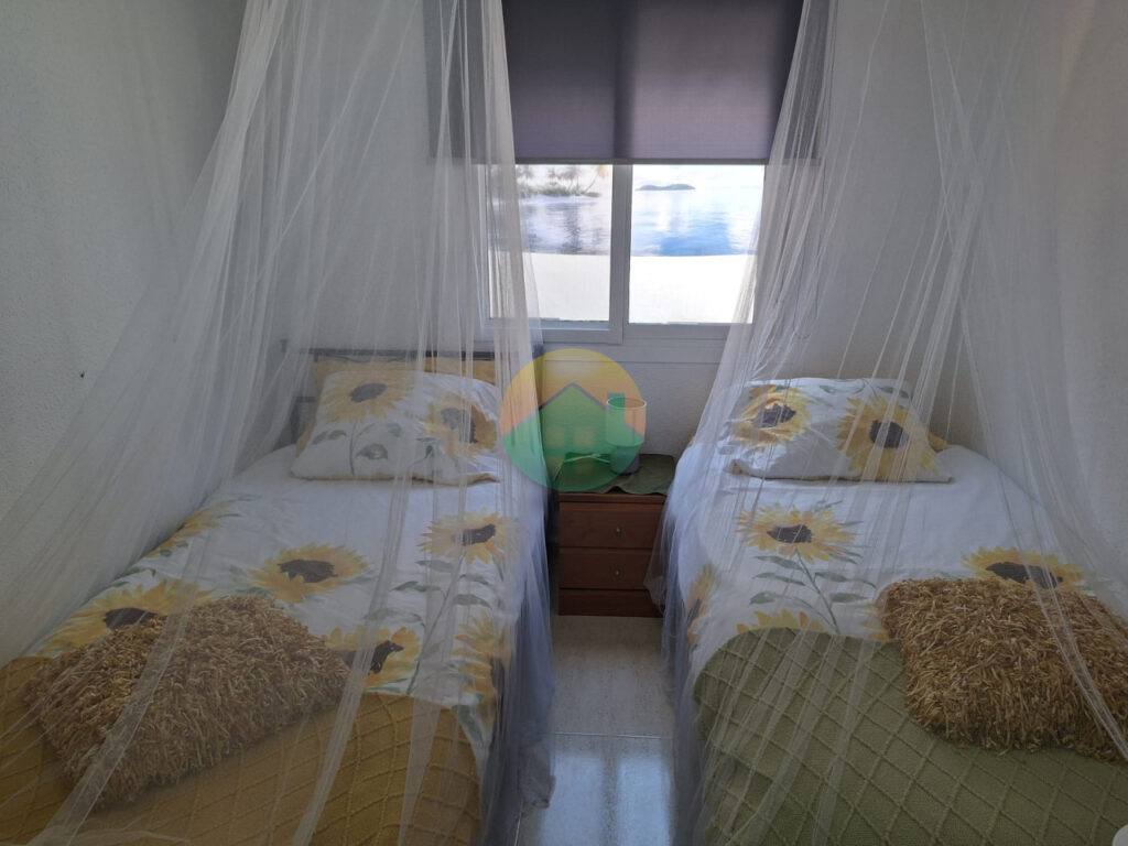 clad444-69e62981f36c7