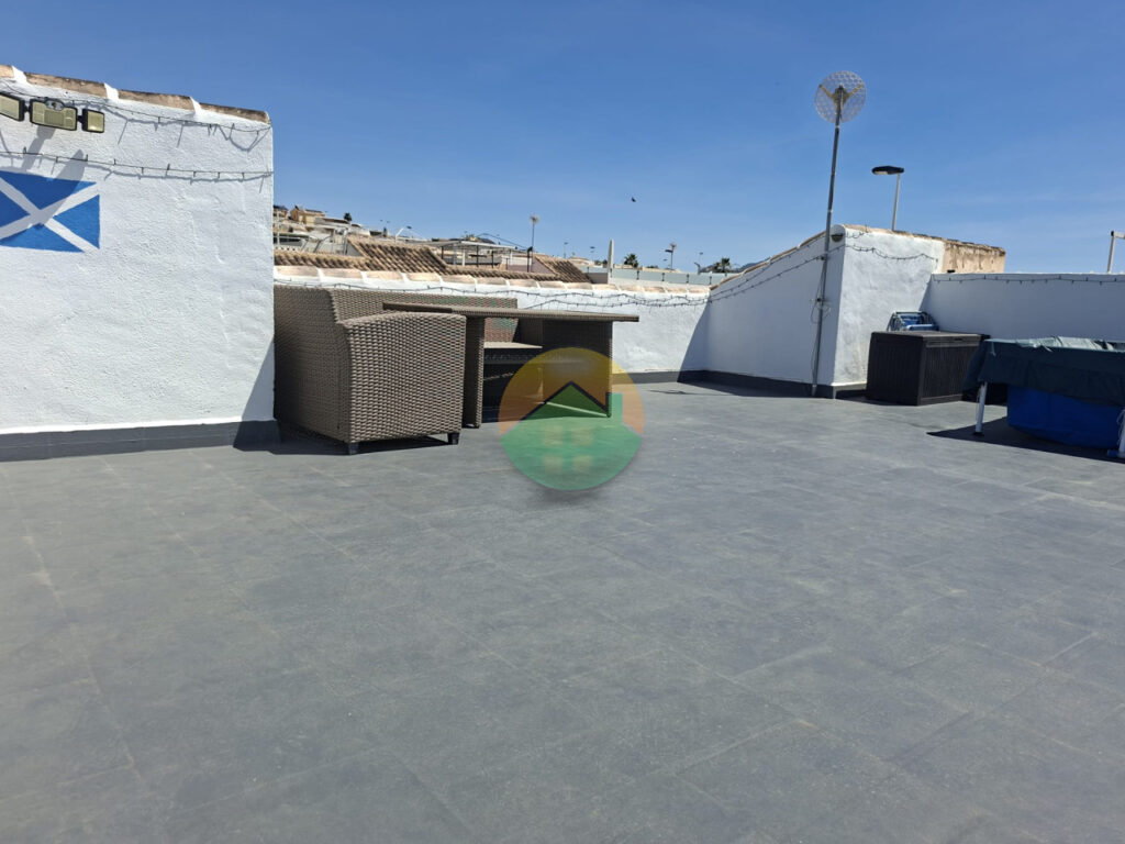 clad444-69e629883b6ea