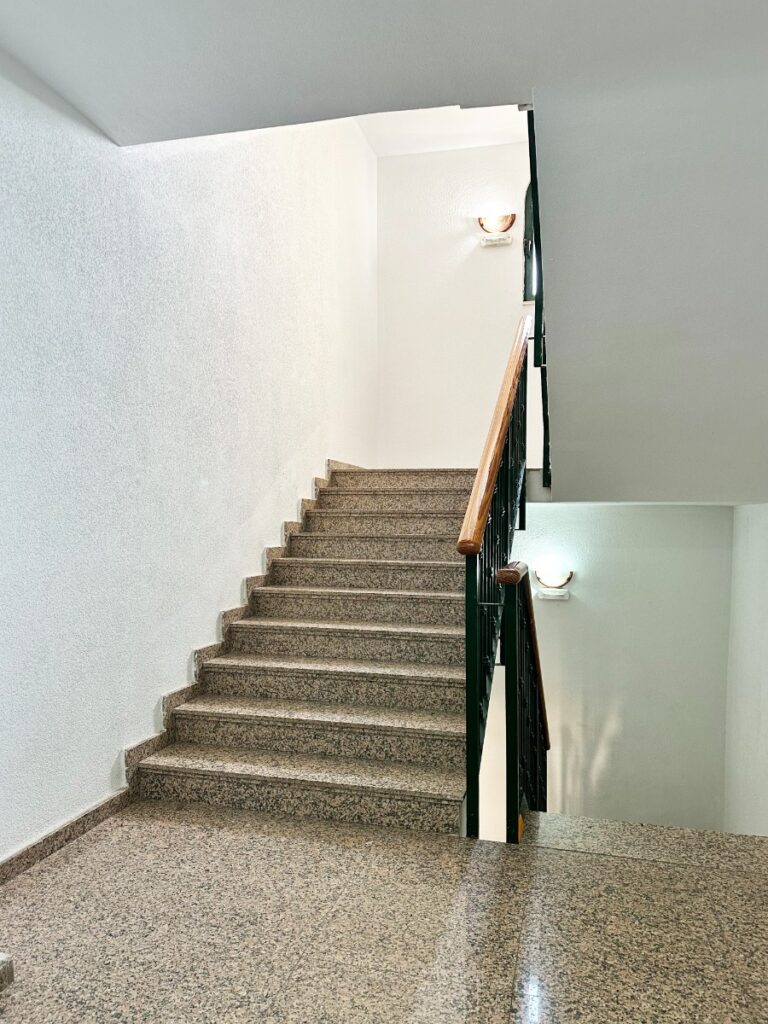 o_1jrvlq8o21tld1s4q1il71vp61fc632