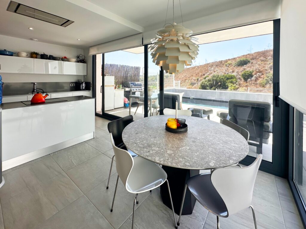 Easyhome Espagne - Villa à San Miguel de Salinas